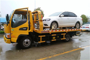 喀喇沁旗附近拖车救援24小时服务热线